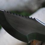 Std. "Swiss Army" type self-cleaning staggered saw teeth.